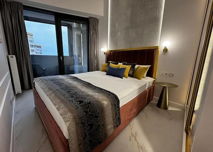 Urban Elite Private 2 Person Jacuzzi Hanza Tower