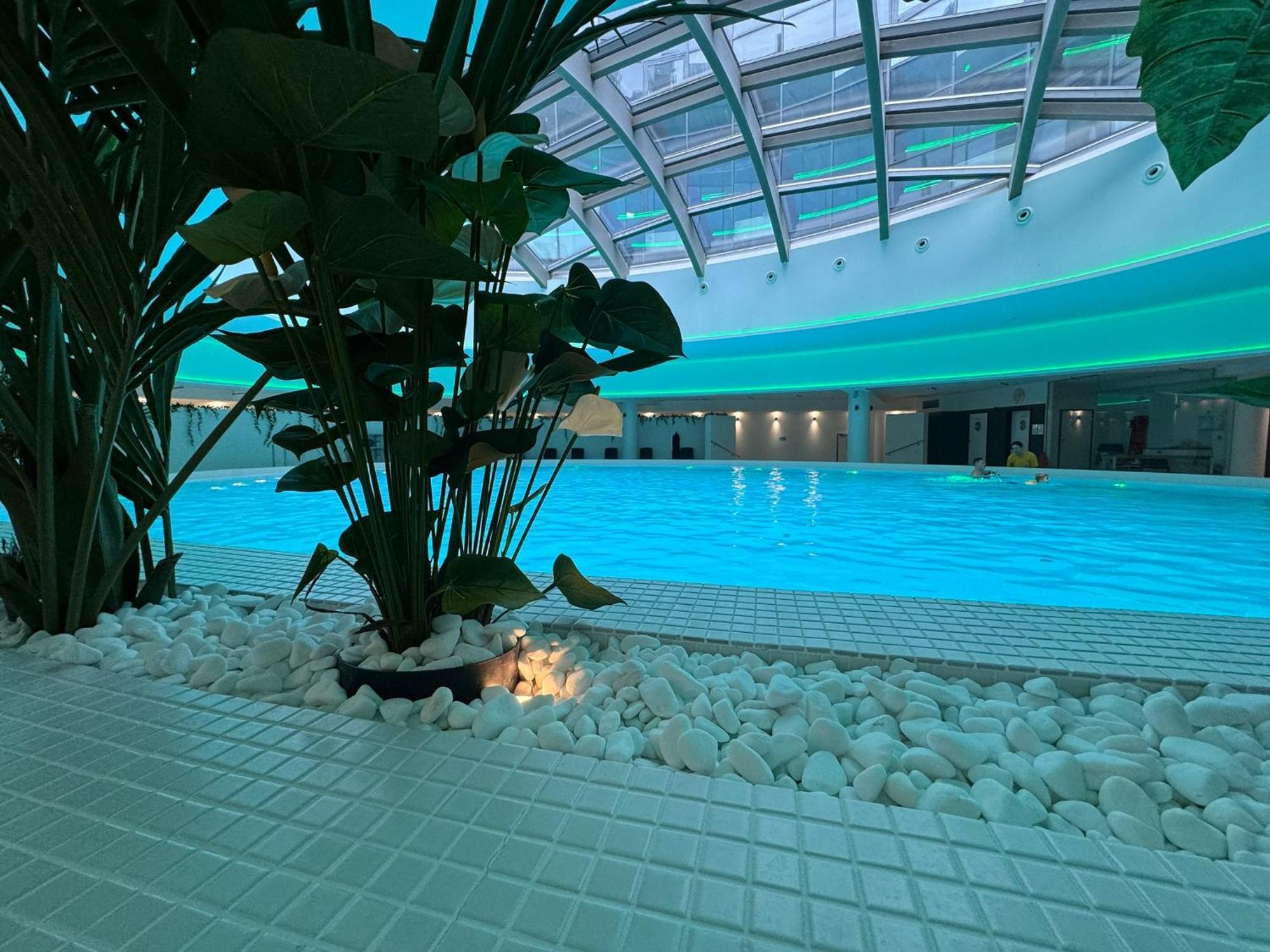 Urban Elite Private 2 Person Jacuzzi Hanza Tower Stettin